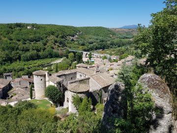 Chateau de Vogüé camping Les Peupliers