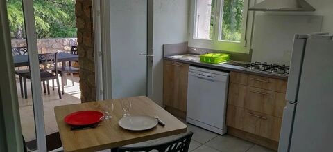 Gîte 4 personnes La Huppe 2 chambres Camping Les Peupliers cuisine